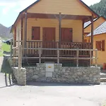 Camping Pont D'ardaix 2*