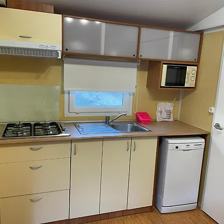 营地 阿代克斯公寓